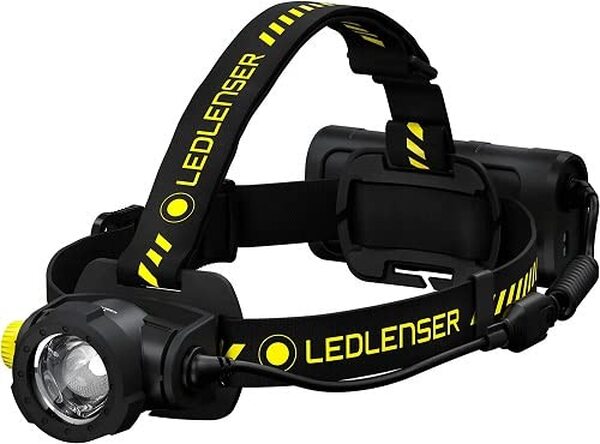 Découvrez notre analyse détaillée de la lampe frontale Ledlenser H15R Work et sa puissance d'éclairage. Explorez ses caractéristiques d'étanchéité et son efficacité pour vos activités extérieures.