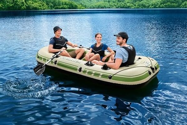 Découvrez notre test détaillé du bateau gonflable Hydro-Force Voyager X3 : performance, praticité et tous les avantages de ce modèle pour vos sorties en mer.