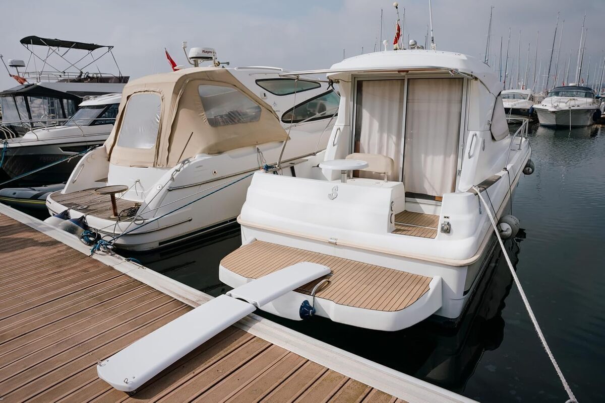 Test de la passerelle pliable Poseidon Seamarkt : légèreté et robustesse